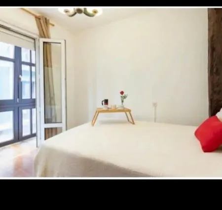 Apartamento En El Centro De Bilbao. Casco Viejo *